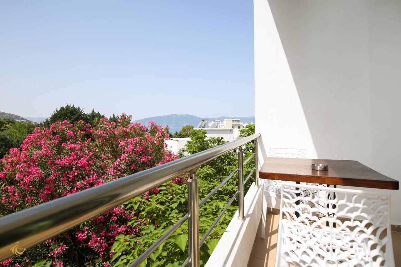 Hotel The Hart Wlora Zewnętrze zdjęcie