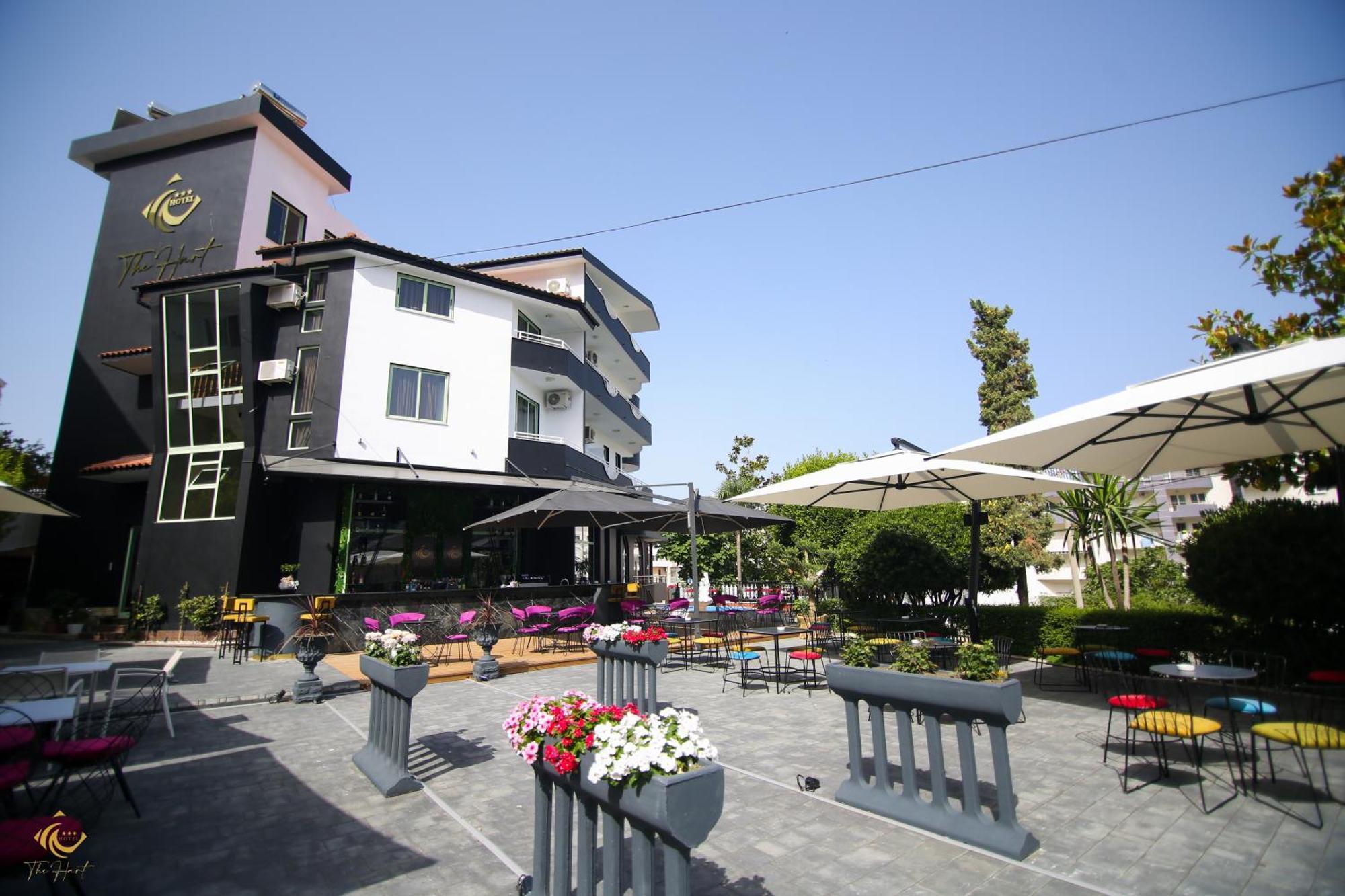 Hotel The Hart Wlora Zewnętrze zdjęcie