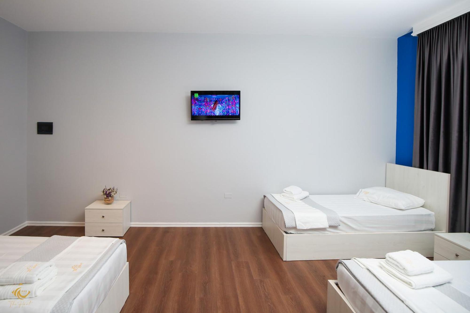Hotel The Hart Wlora Zewnętrze zdjęcie