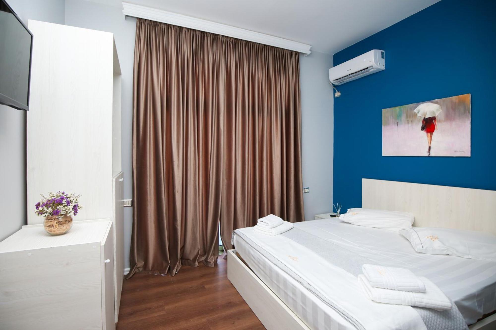 Hotel The Hart Wlora Zewnętrze zdjęcie